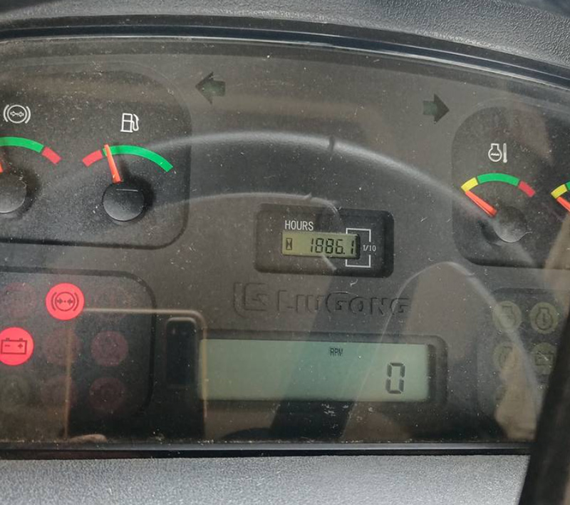 Cummins QSL9.3 engine